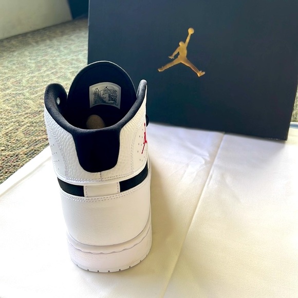 😎👟NIKE Jordan Access “Jumpman” Running Shoes Men’s Size 11.5  NEW - Picture 3 of 9